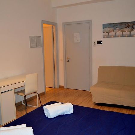 Check-Inn Rooms Rome Exterior photo