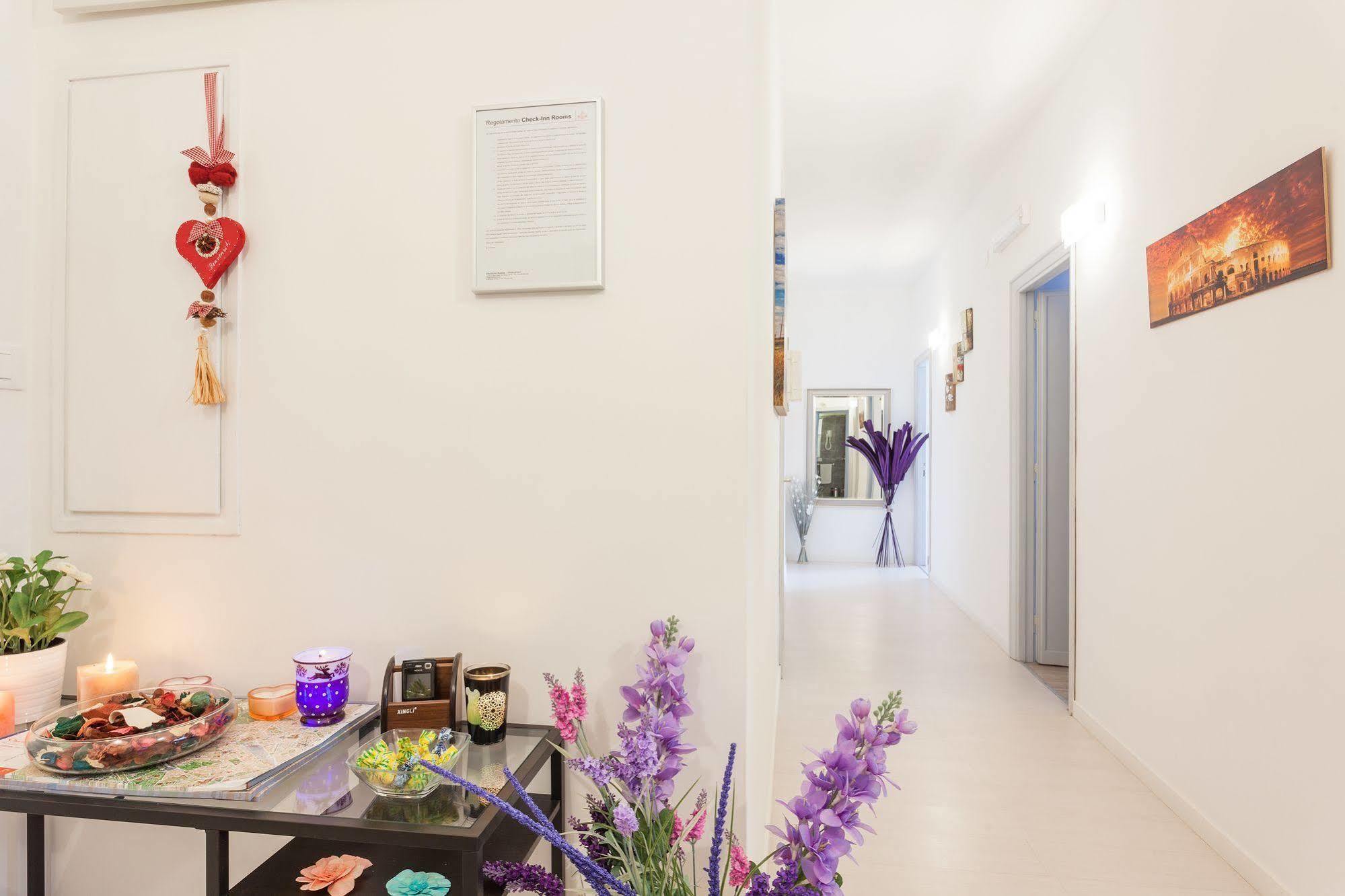 Check-Inn Rooms Rome Exterior photo